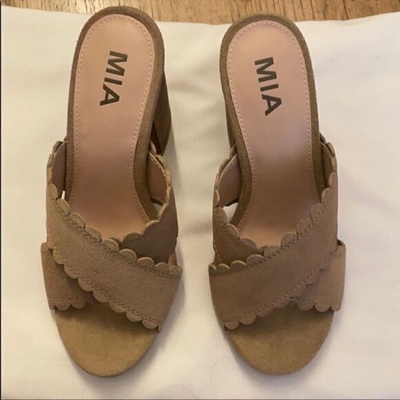 MIA MULES.   STYLE IS ROSALYN. NEW - Picture 2 of 6